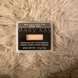 Mary Kay eye color